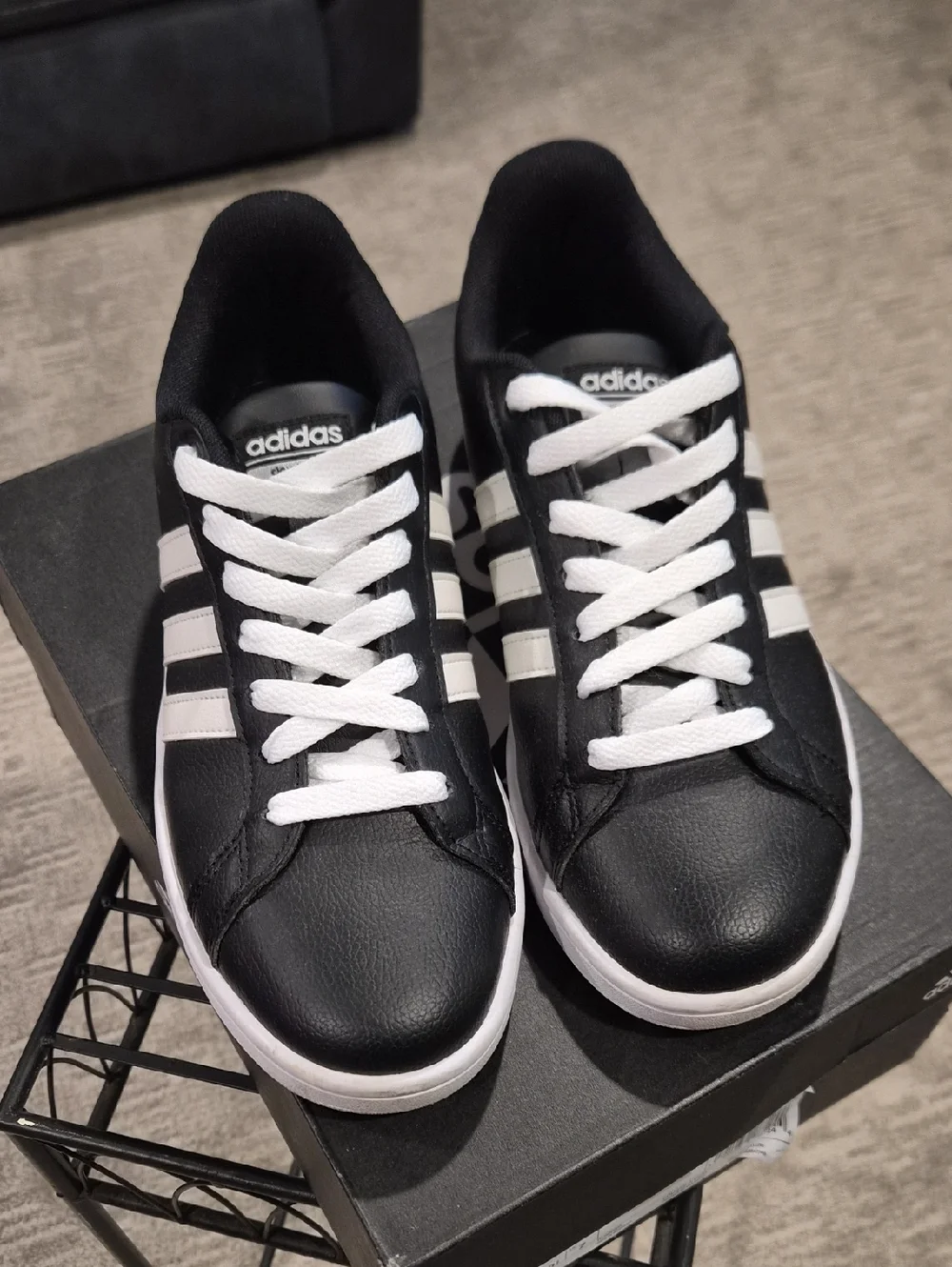 adidas Black and White Low-Top Sneakers-Cloudfoam Insoles - Picture 1 of 3